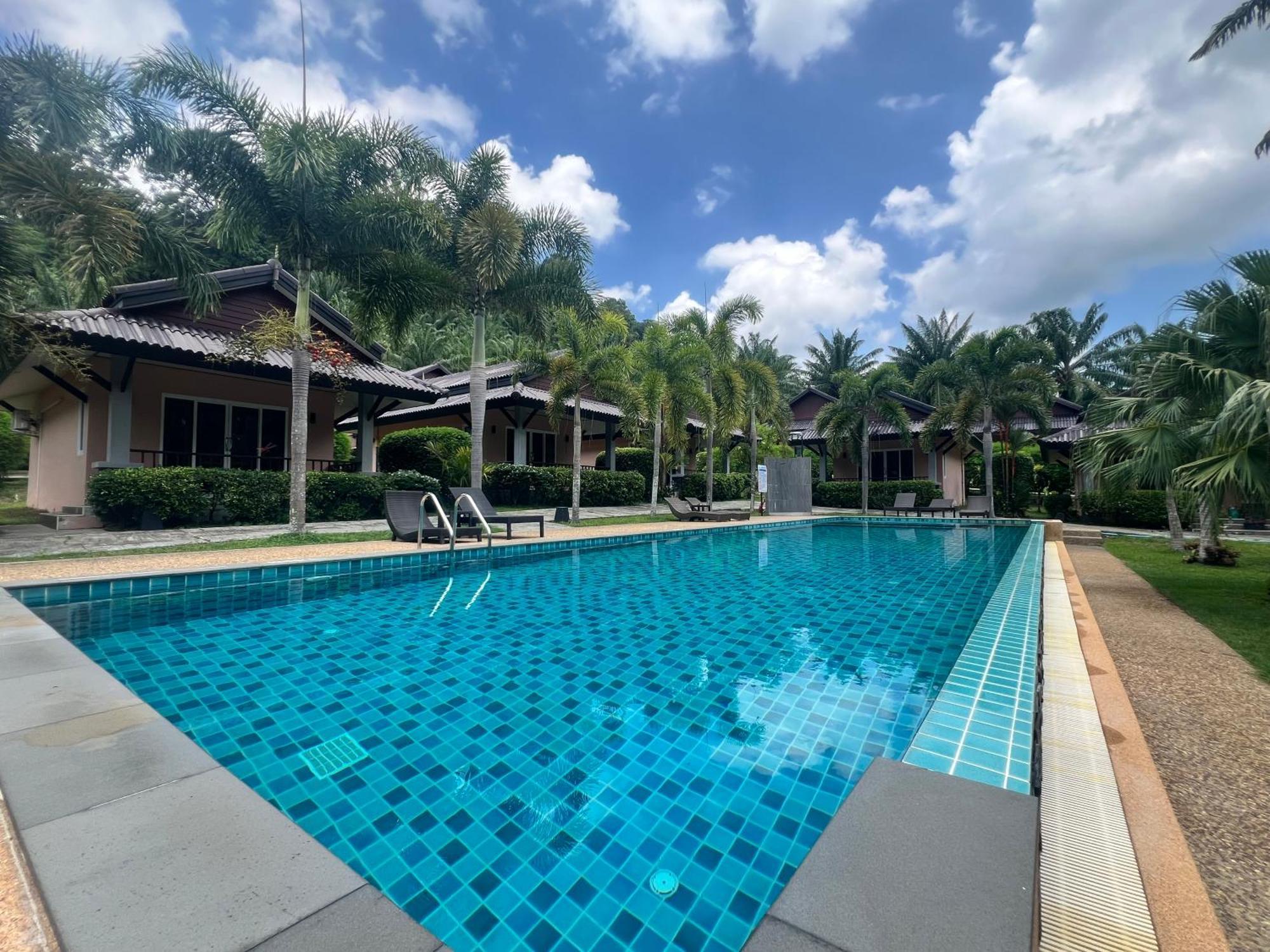 Palm Kiri Aonang Resort Ao Nang Buitenkant foto